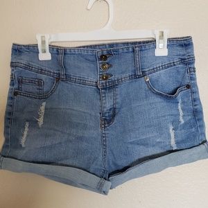High waisted shorts || *NEVER WORN*